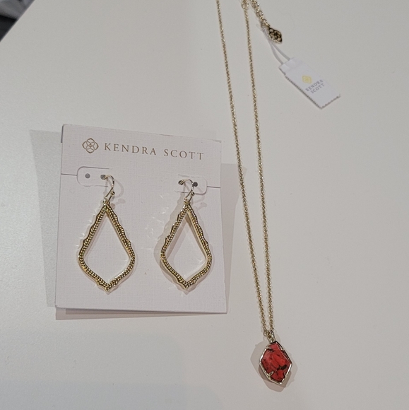 Kendra Scott Necklace & Earrings Set Bundle 14k Gold Plated over brass - Picture 4 of 9